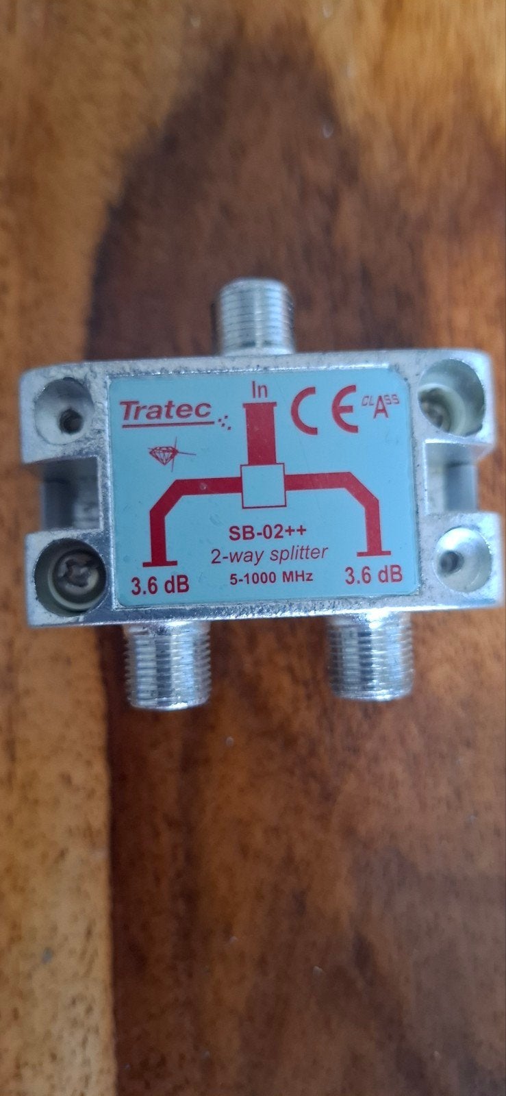 Tratec SB-02++ 2-weg splitter 5-1000 MHz, Ophalen of Verzenden, Gebruikt, Coaxiale kabel
