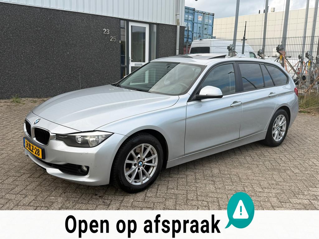 BMW 3-serie Touring 318d Executive 2013 Pano Leer, Auto's, BMW, Zwart, 4 cilinders, Leder, Automatische klimaatregeling