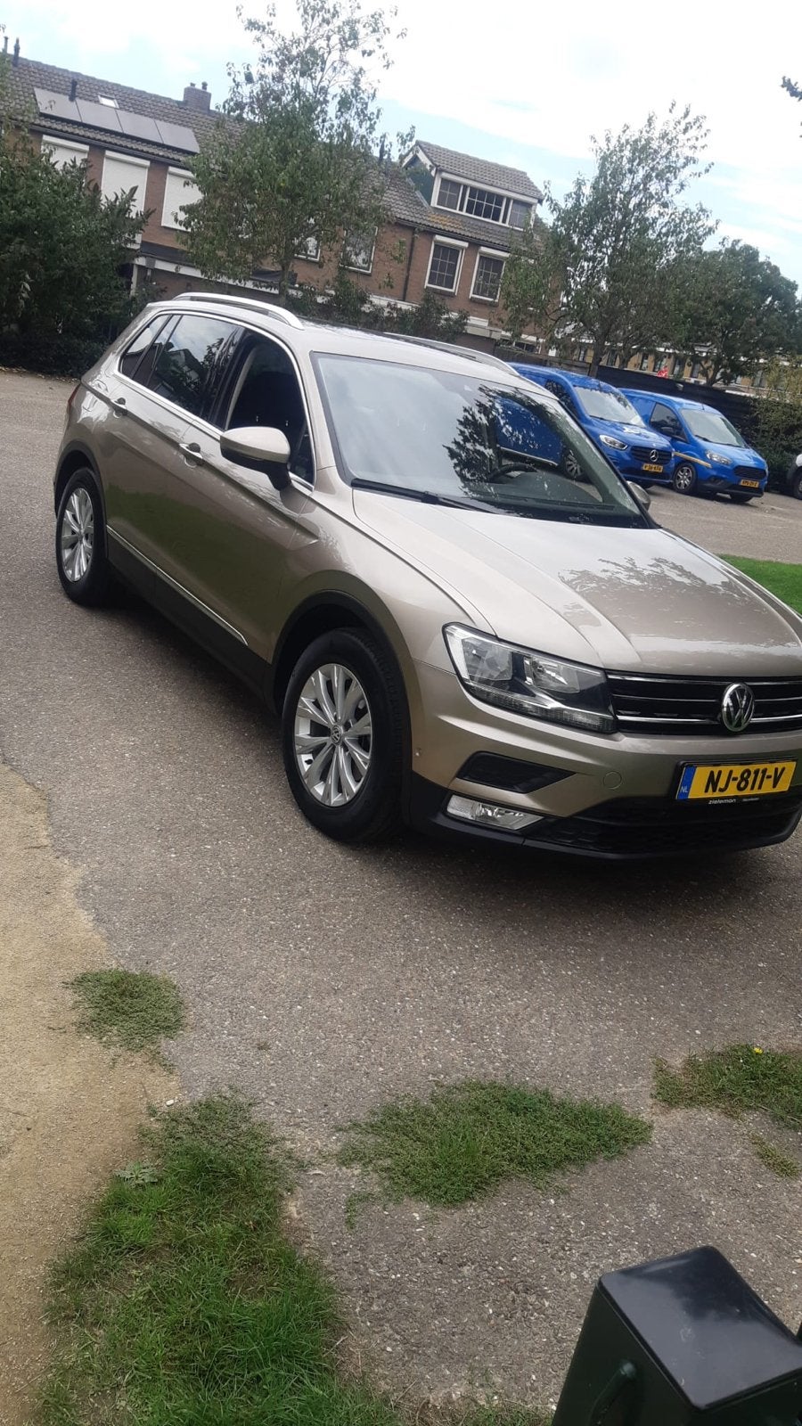 Volkswagen Tiguan 2.0 TDI 115pk 2017 beige, Auto's, 1800 kg, Zwart, 4 cilinders, Beige