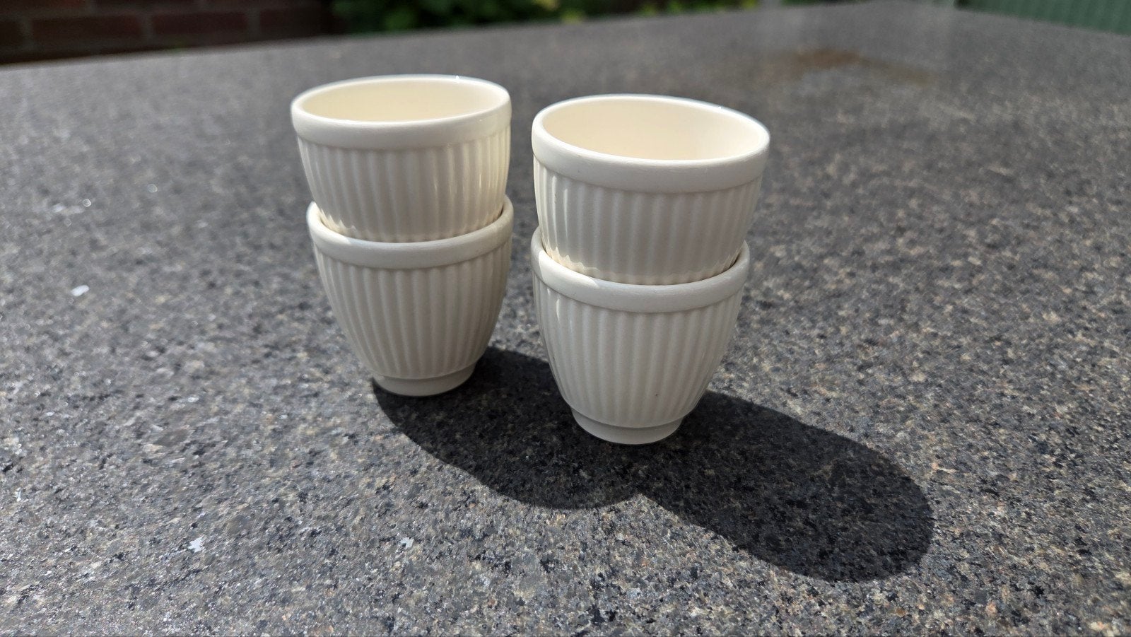 Set van 4 Wedgwood eierdopjes - Zo goed als nieuw, Ophalen of Verzenden, Zo goed als nieuw, Keramiek, Overige typen