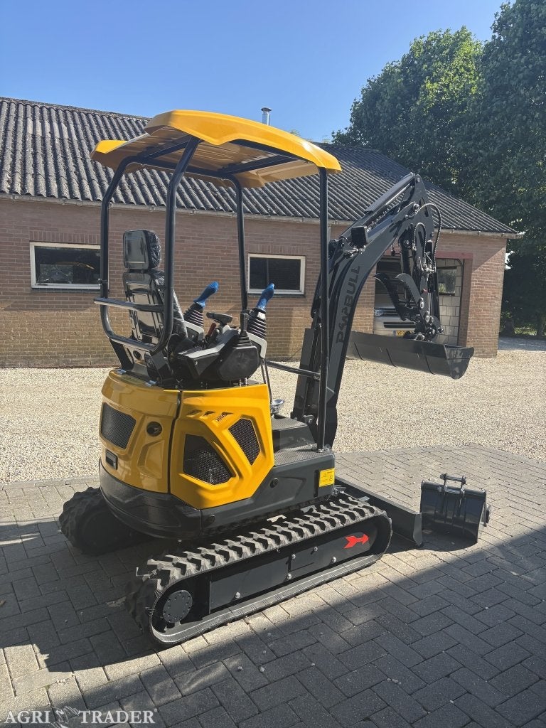 Minigraver, graafmachine driecilinder diesel, Zakelijke goederen, Machines en Bouw | Kranen en Graafmachines, Niet opgegeven, -