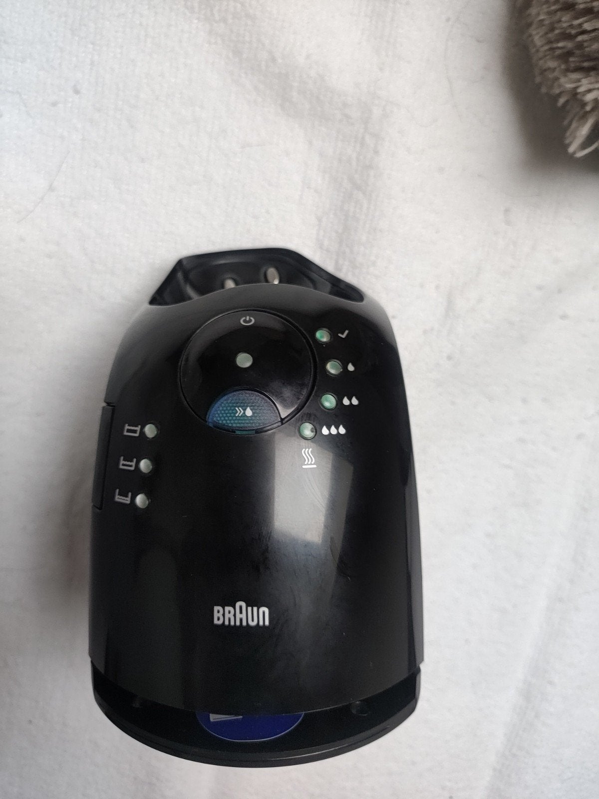 Braun Clean & Charge system. series 7 nieuw nu €10,-, Ophalen of Verzenden