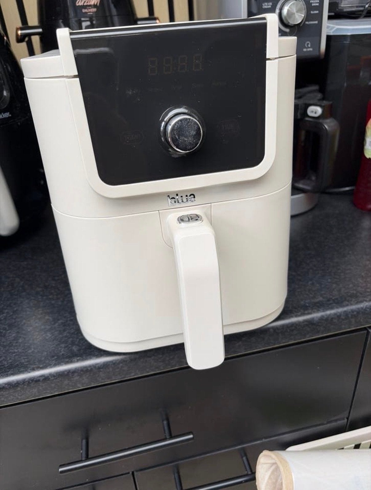 Blauwe Home Airfryer - Slechts 3x gebruikt, met doos, Witgoed en Apparatuur, Airfryers, Ophalen of Verzenden, Zo goed als nieuw