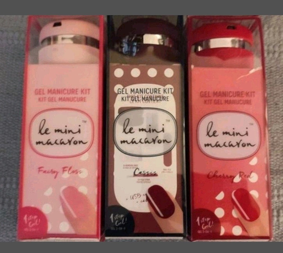 Le petit macaron gelnagellak kit Bordeaux Rood Roze UV lamp, Sieraden, Tassen en Uiterlijk, Uiterlijk | Cosmetica en Make-up, Ophalen of Verzenden