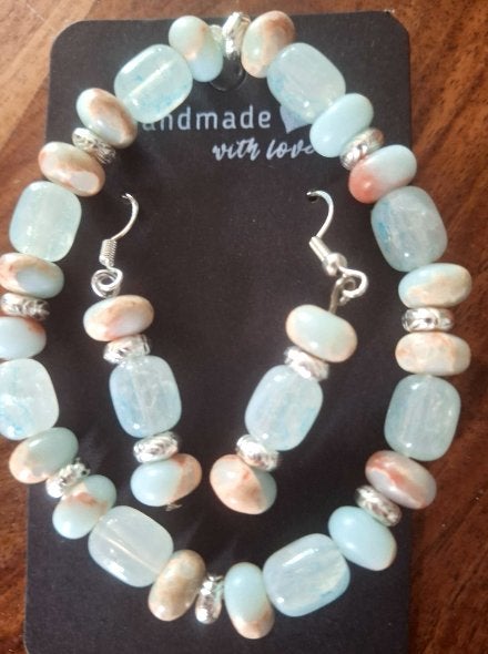 Natuurlijke aquamarijn + shoushan steen armband +oorbellen., Overige materialen, Nieuw, Ophalen of Verzenden, Met edelsteen