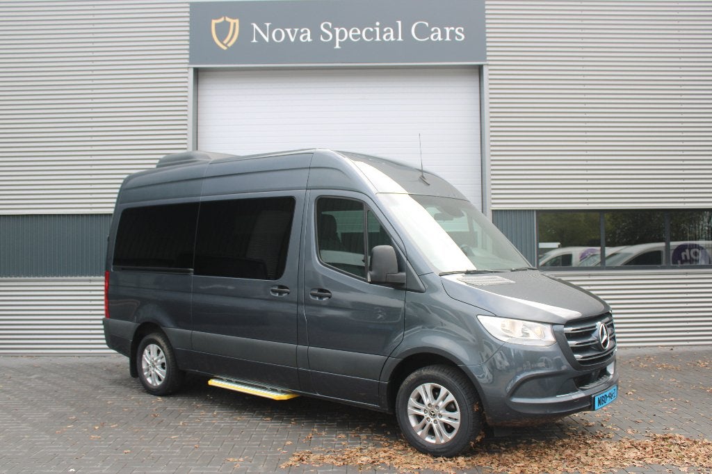 Mercedes-Benz Sprinter Tourer 9 Persoons Vip Bus Automaat, Auto's, Automaat, 2000 kg, Bedrijf, Diesel