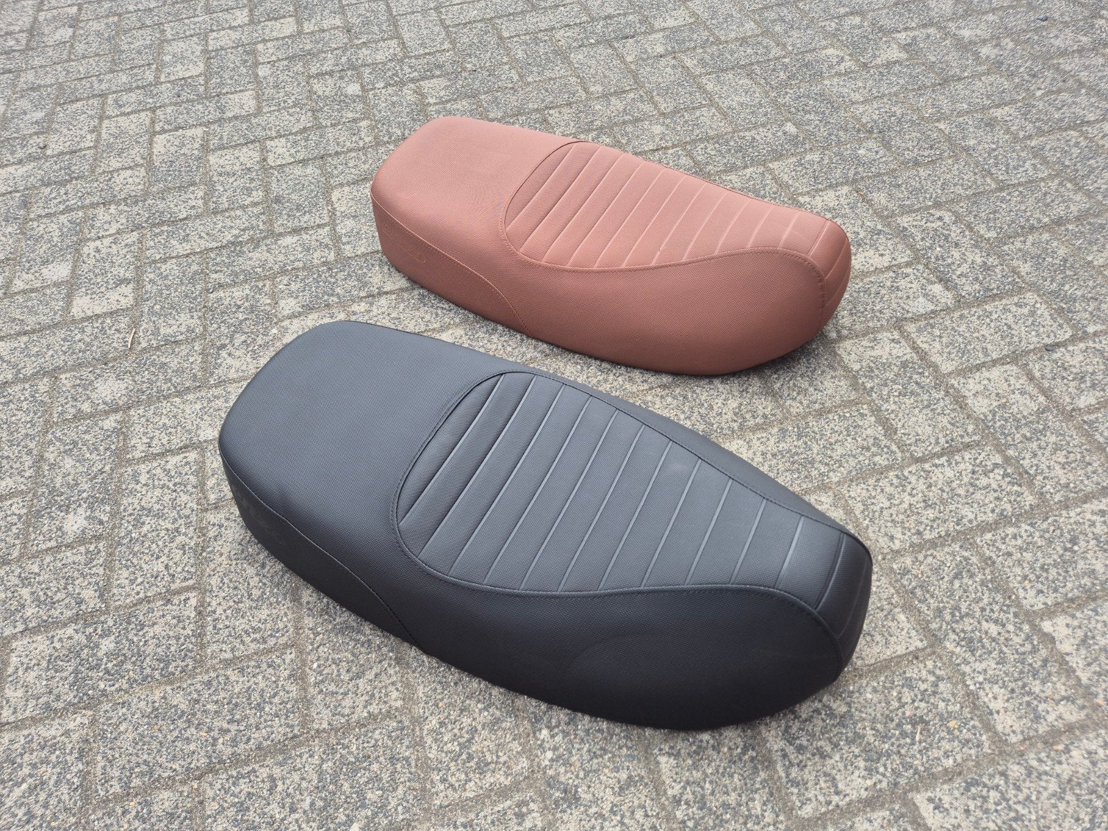 zadel buddyseat senzo riva agm vx lasouris sourini vespelini, Ophalen of Verzenden, Nieuw, Zadel, Overige merken