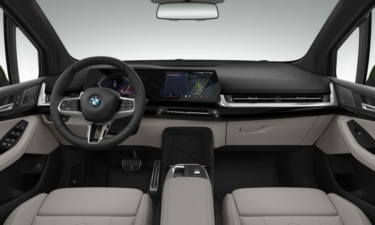 BMW 2 Serie Active Tourer 225e xDrive M Sportpakket | Travel, Auto's, Automaat, 1800 kg, Euro 6, 16 kWh
