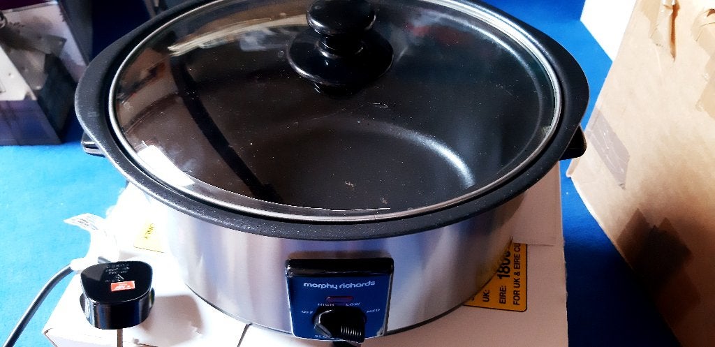 Nieuwe stoofpot op elektriciteit, Ophalen of Verzenden, Nieuw, Overige materialen
