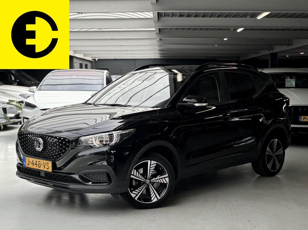 MG ZS EV Luxury 45 kWh | SoH 90,9% | Pano dak | Camera | Led, 45 kWh, Gebruikt, Zwart, 143 pk