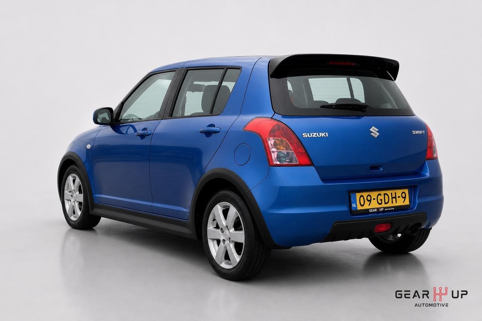 Suzuki Swift 1.3 GT KEYLESS|AIRCO|LICHTMETAAL|NWE APK|NAP|, Swift, Origineel Nederlands, Bedrijf, 93 pk