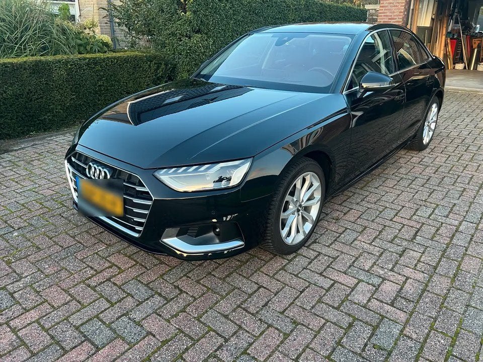 Audi A4 35 TDI 163pk S Tronic 2020 Zwart, Auto's, Verwarmde buitenspiegels, Zwart, 4 cilinders, A4