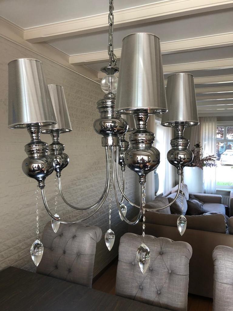 Kroonluchter met glaskristal en zilverkleurige kappen, Ophalen of Verzenden, Gebruikt, Glas