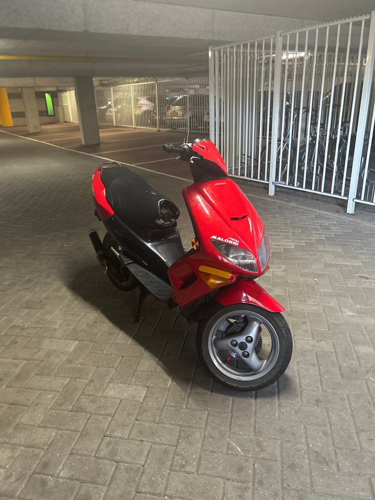 Peugeot Speedfight 1 70cc of teruil voor piaggio 2 takt, Fietsen en Brommers, Scooters | Peugeot, Gebruikt, Speedfight, Maximaal 45 km/u