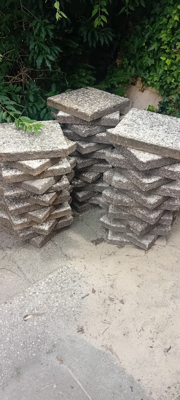 Gebruikte terrastegels van grindbeton, Tuin en Terras, Ophalen, Gebruikt, Beton, Terrastegels