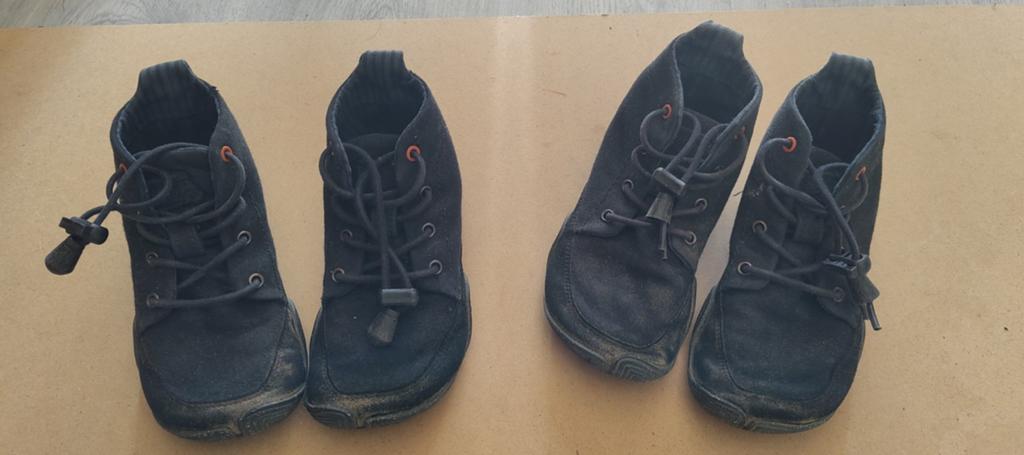 Barefoot kinderschoenen merk Wildlings maat 25 en maat 26, Ophalen, Gebruikt, Schoenen