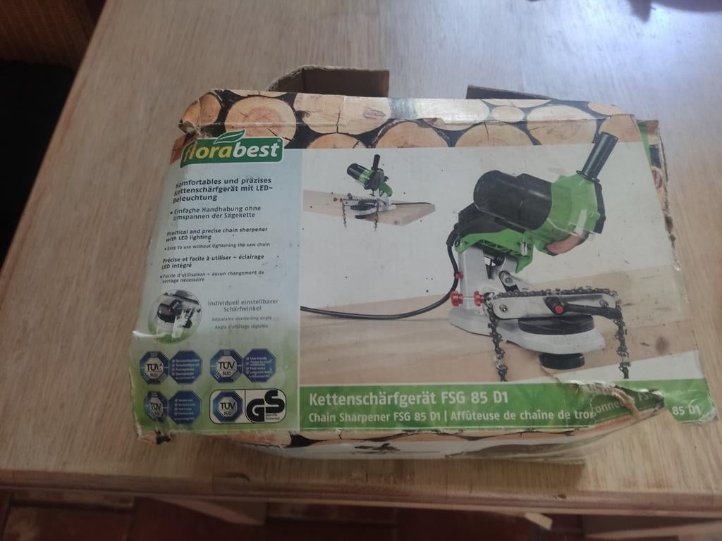 Florabest kettingslijper, Ophalen of Verzenden, Gebruikt, Minder dan 700 watt, Werkbankslijpmachine