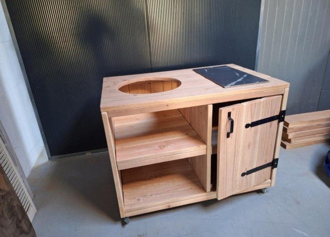 Douglas buitenkeuken Kamado basterd Green Egg
Pizza oven
?, Ophalen