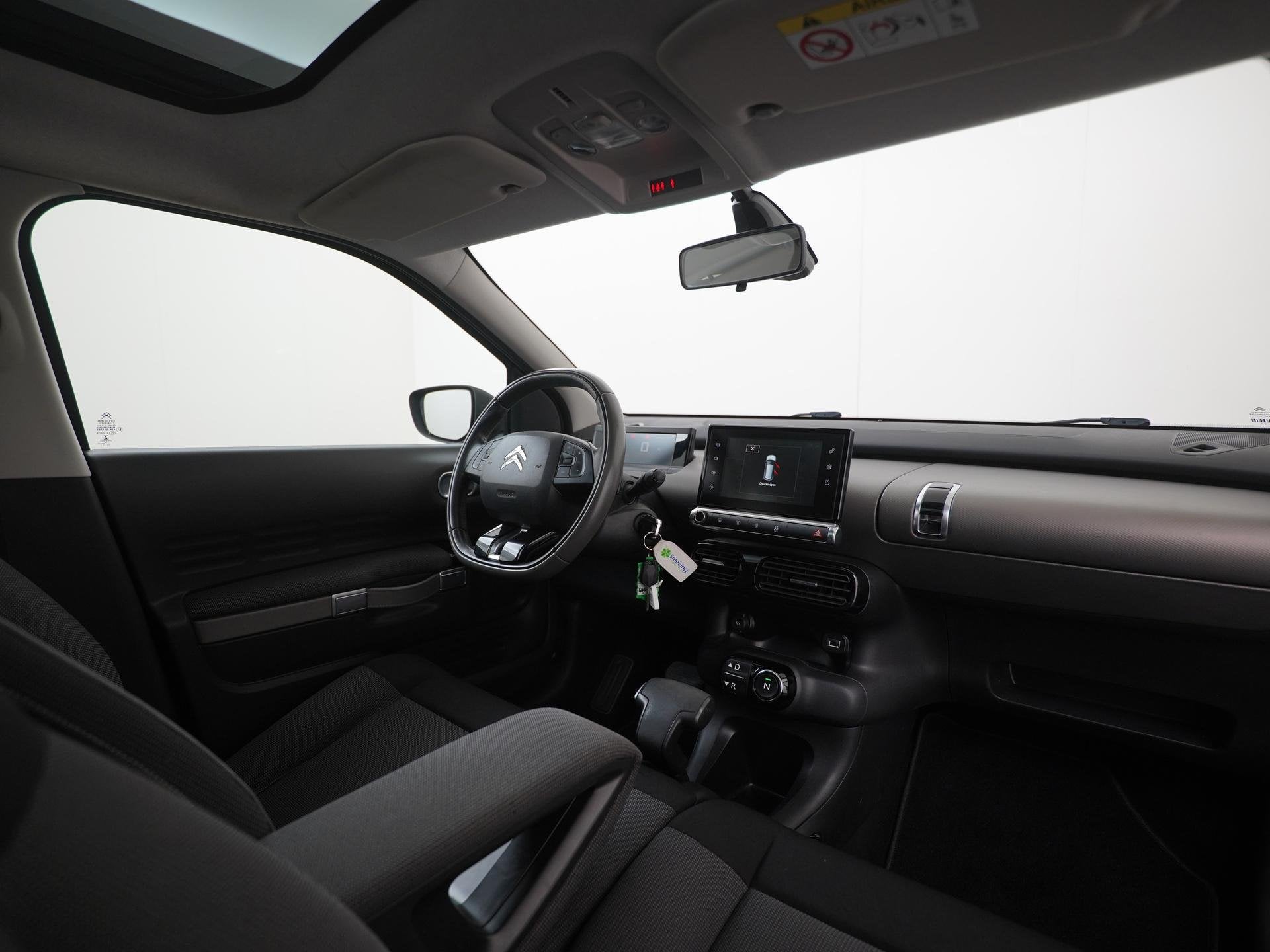 Citroen C4 Cactus 1.2 Shine Automaat | Panoramadak | Zondag, Auto's, Stof, 82 pk, 23 km/l, Bedrijf