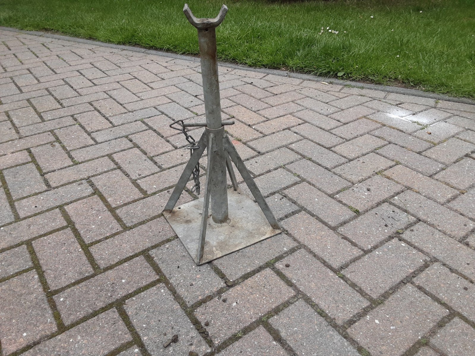 Assteun  60 cm, Ophalen of Verzenden, Zo goed als nieuw