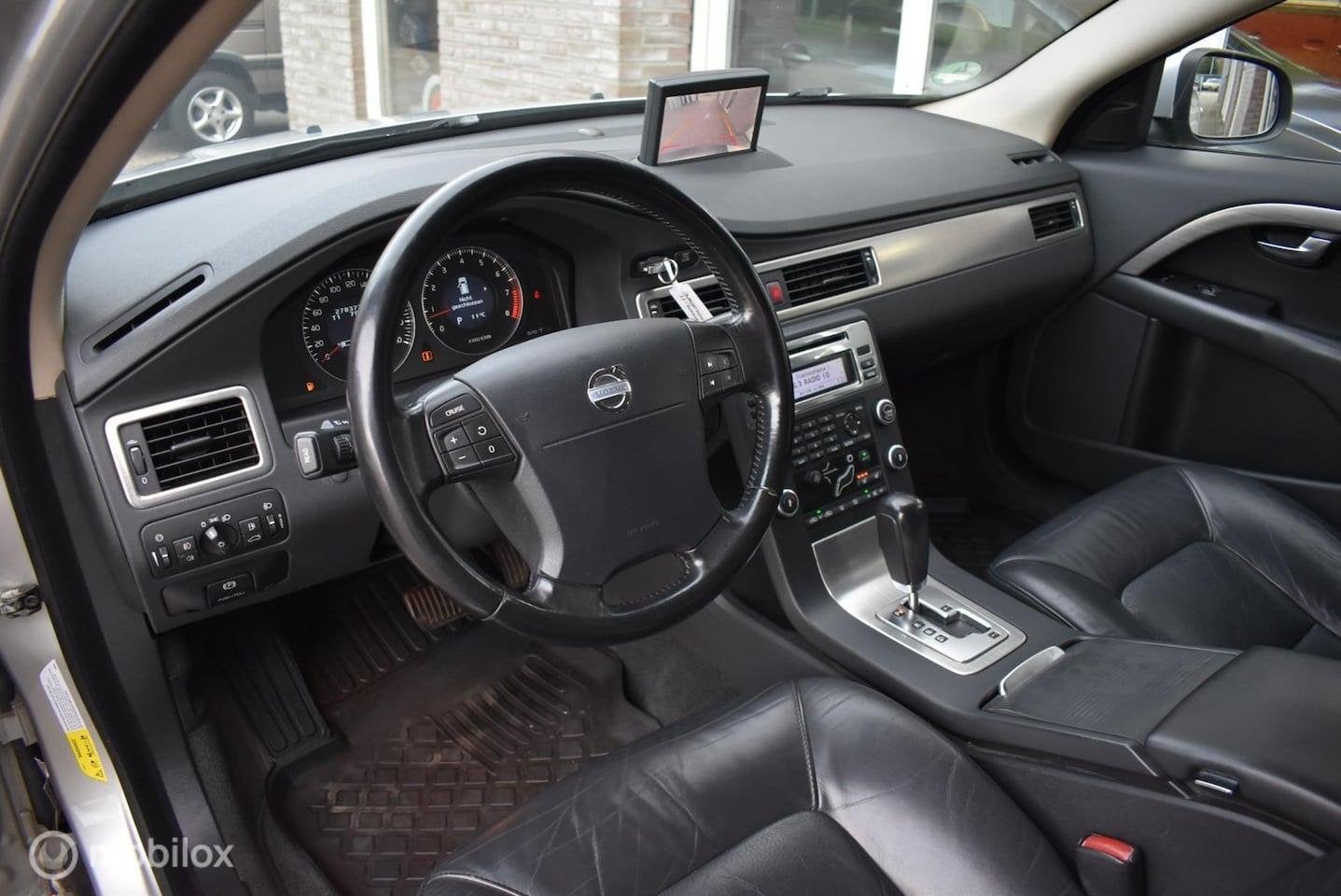 Volvo V70 2.5T Youngtimer Trekhaak Automaat Cruise Camera St, 2521 cc, Euro 4, Voorwielaandrijving, Automaat