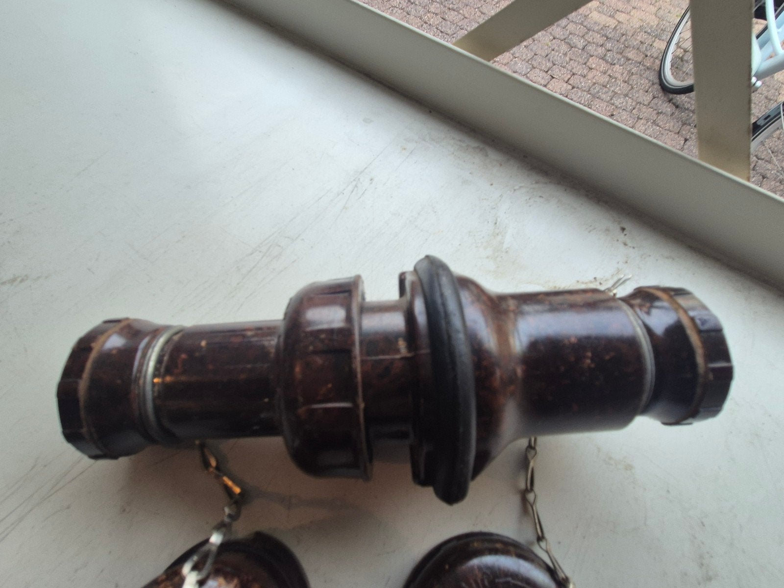 Vintage Bakelieten Stekker met Kettingen, Ophalen of Verzenden