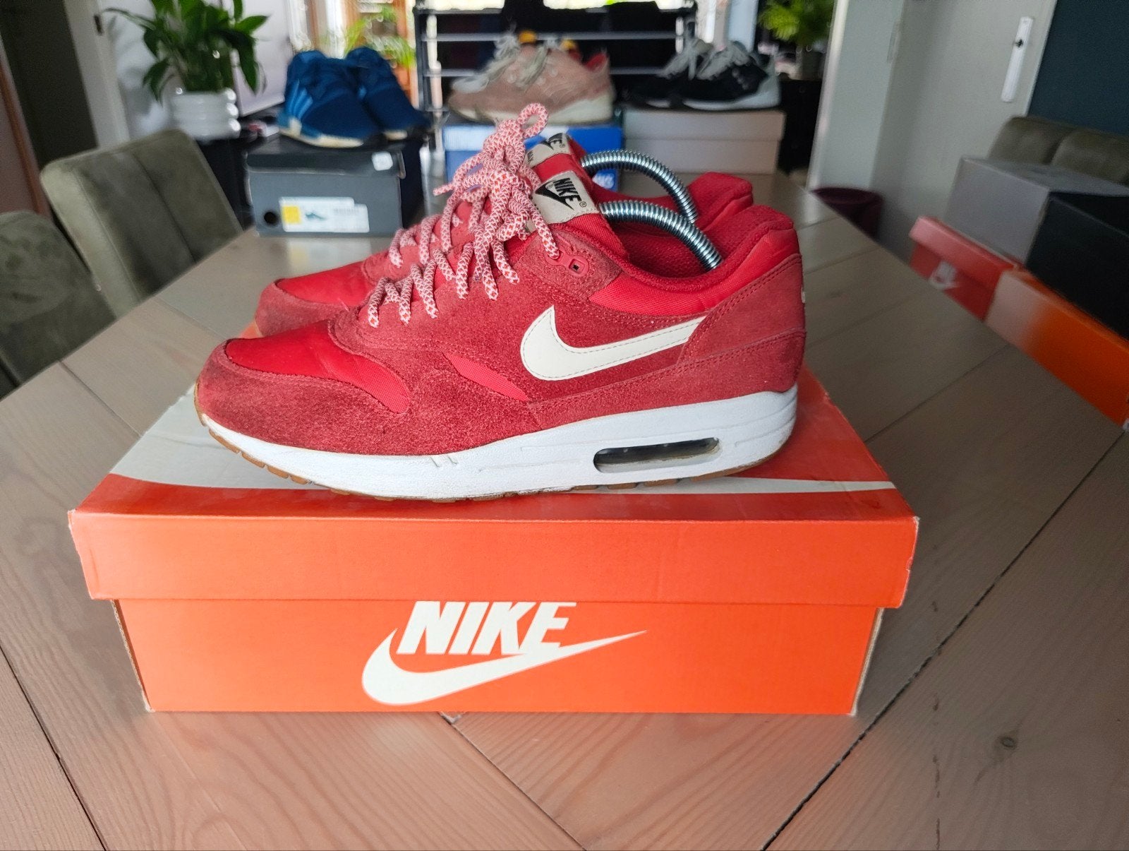Nike Air Max 1 gym red- Maat 43, Kleding | Heren, Overige kleuren, Nike, Ophalen of Verzenden, Sneakers of Gympen