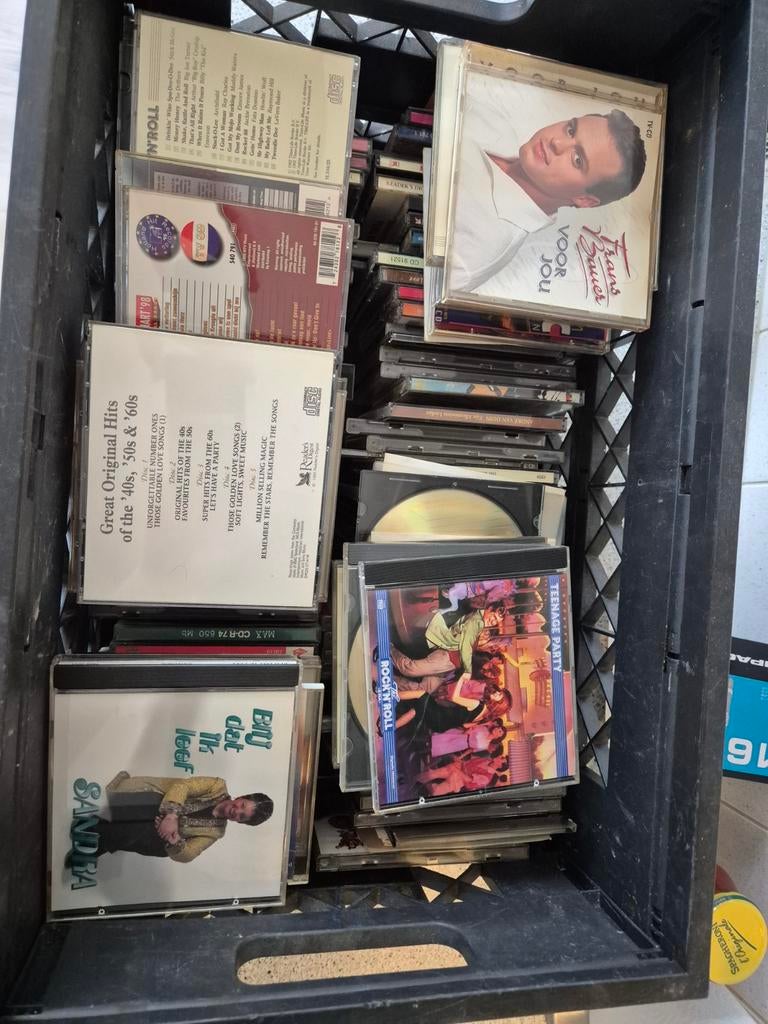 Bak vol diverse cd's, Ophalen, Gebruikt