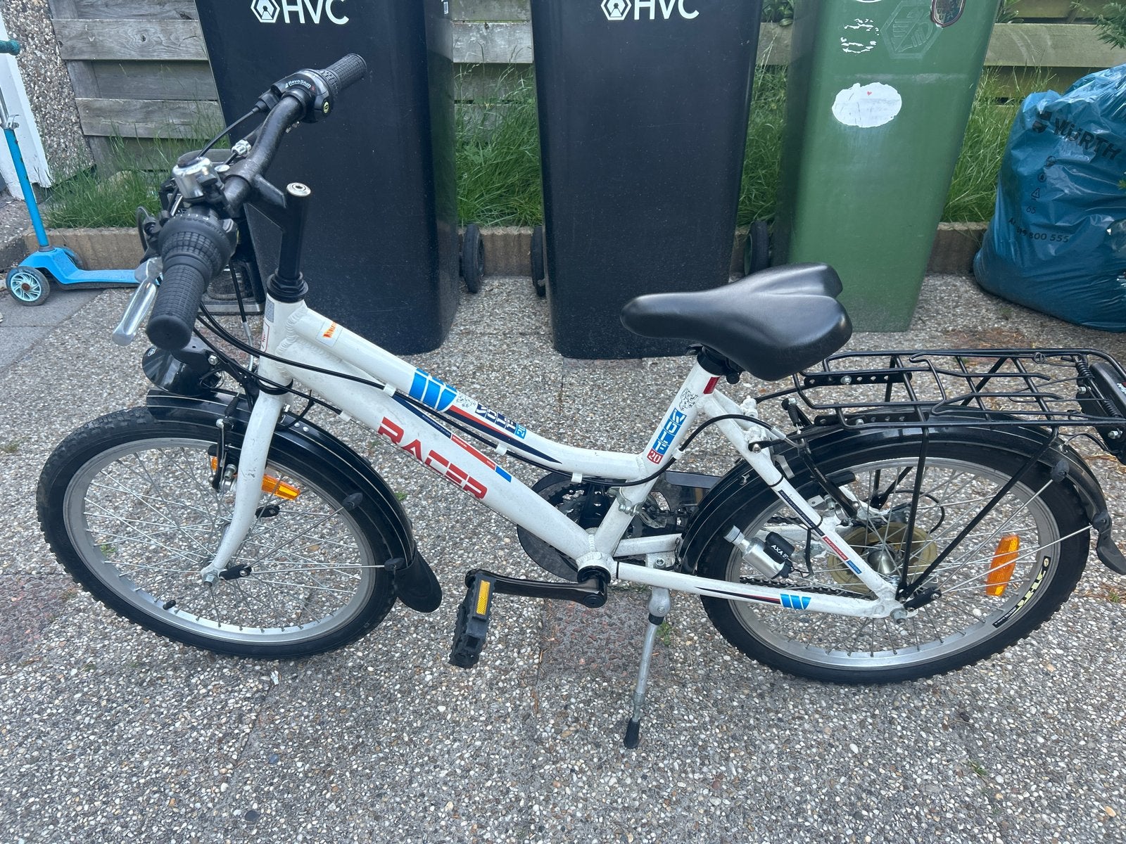 Kinderfiets Racer 20 inch - Wit met bagagedrager, Ophalen of Verzenden, Gebruikt, Velgrem, 20 inch of meer