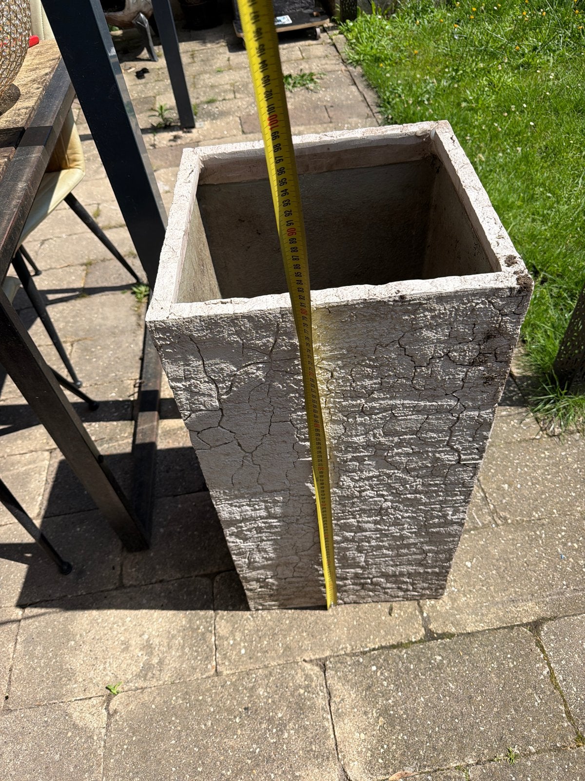 Hoge vierkante plantenbak van beton/steen, Tuin en Terras, Gebruikt, Balkon, Minder dan 60 cm, Vierkant