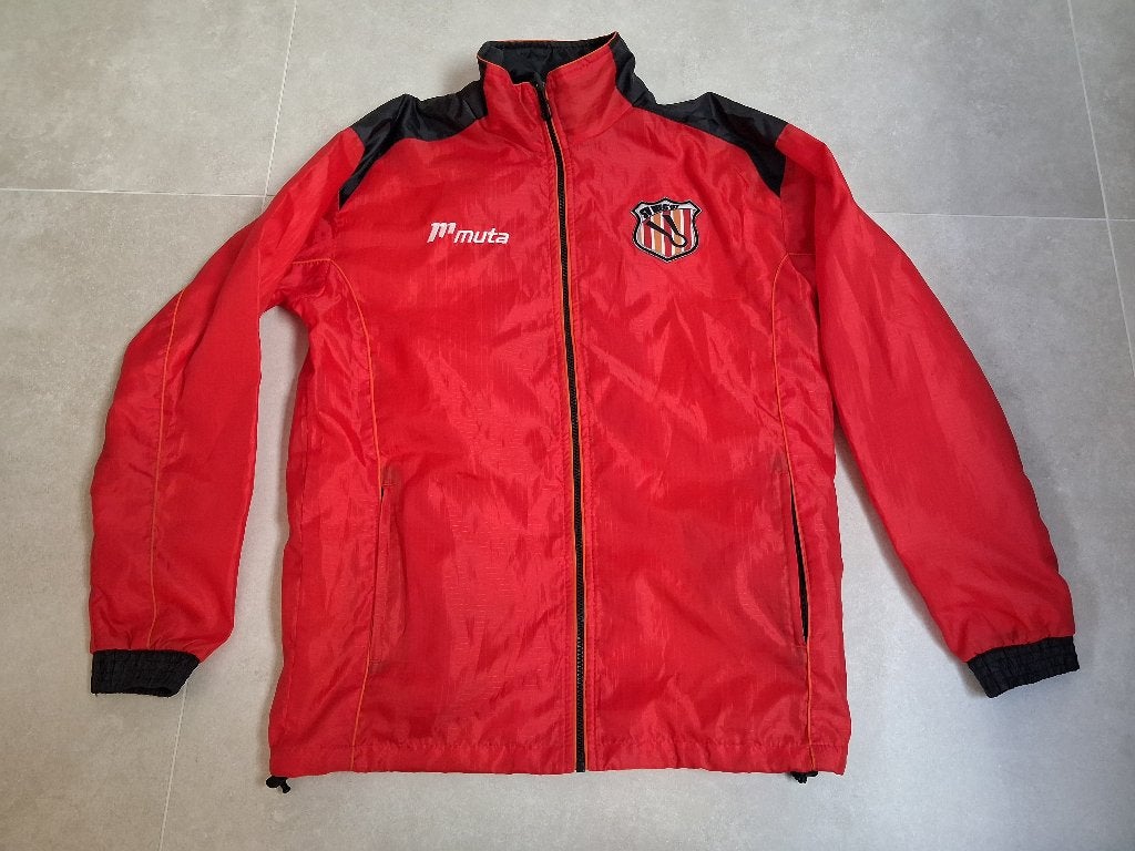 Rode (regen) jas Muta maat XS, Gebruikt, Ophalen of Verzenden, Jongen, Muta