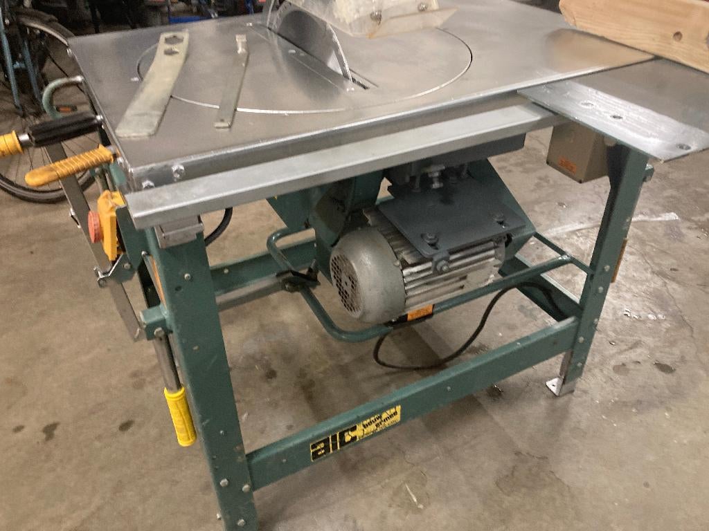 gjerde zaagtafel bouwzaag 380 volt, Doe-het-zelf en Verbouw, Gereedschap | Zaagmachines, Ophalen, Cirkelzaag, 70 mm of meer, Zo goed als nieuw