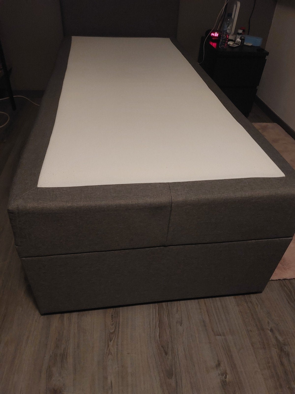 Opberg boxspring 90x200, Huis en Inrichting, Slaapkamer | Boxsprings, Ophalen, 90 cm, Eenpersoons, Zo goed als nieuw