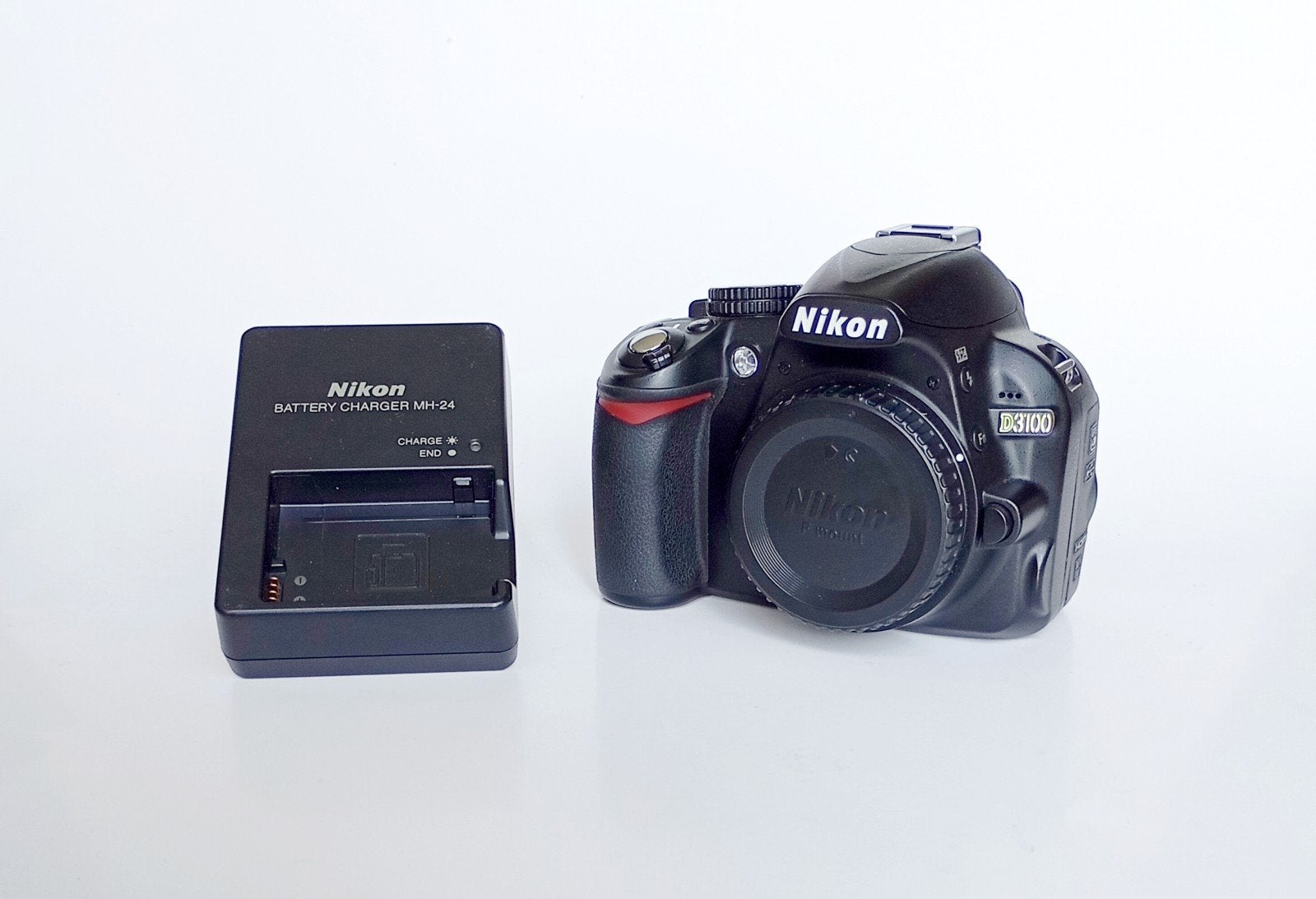 Nikon D3100 Body., Audio, Tv en Foto, Spiegelreflex, Accu, Ophalen of Verzenden, Zo goed als nieuw