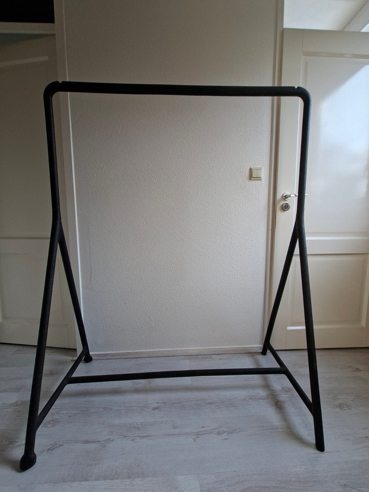 Klledingrek 117x59 cm, Ophalen, Met wielen, Gebruikt