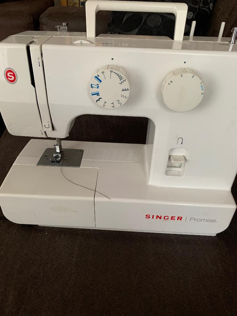 Naaimachine, Hobby en Vrije tijd, Naaimachines en Toebehoren, Ophalen, Gebruikt, Naaimachine, Singer