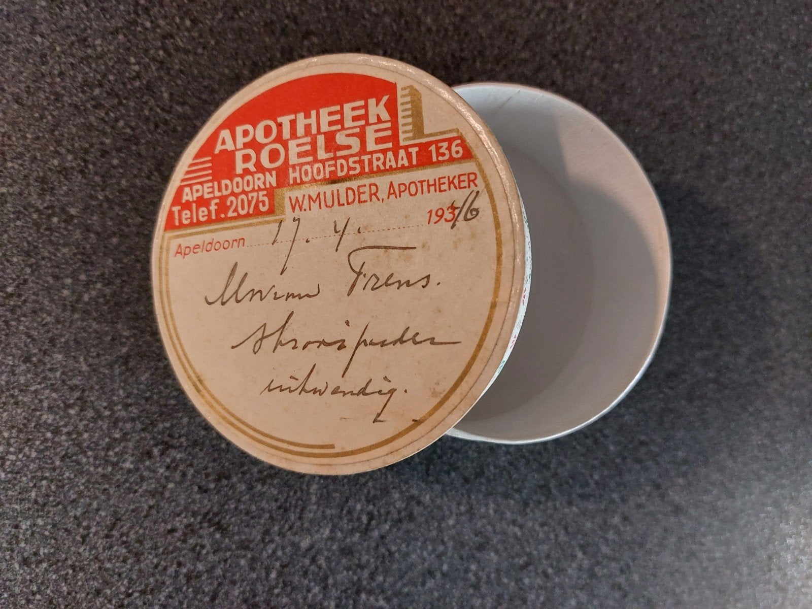 Antiek medicijndoosje Apotheek Roelse Apeldoorn 1936, Ophalen of Verzenden
