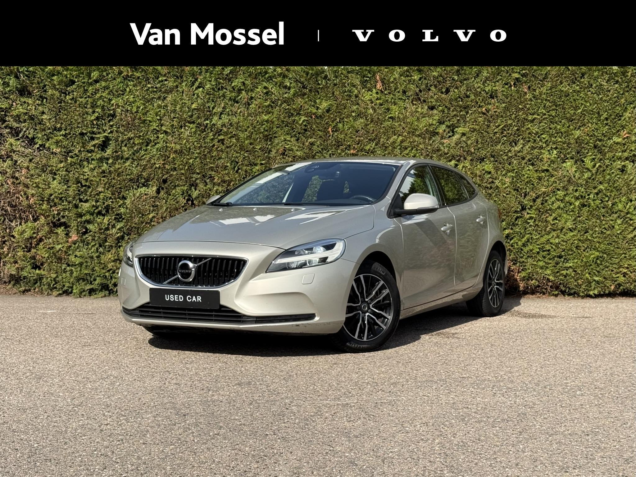 Volvo V40 T2 Nordic+ RTI Automaat, Euro 6, 4 cilinders, Leder en Stof, 122 pk