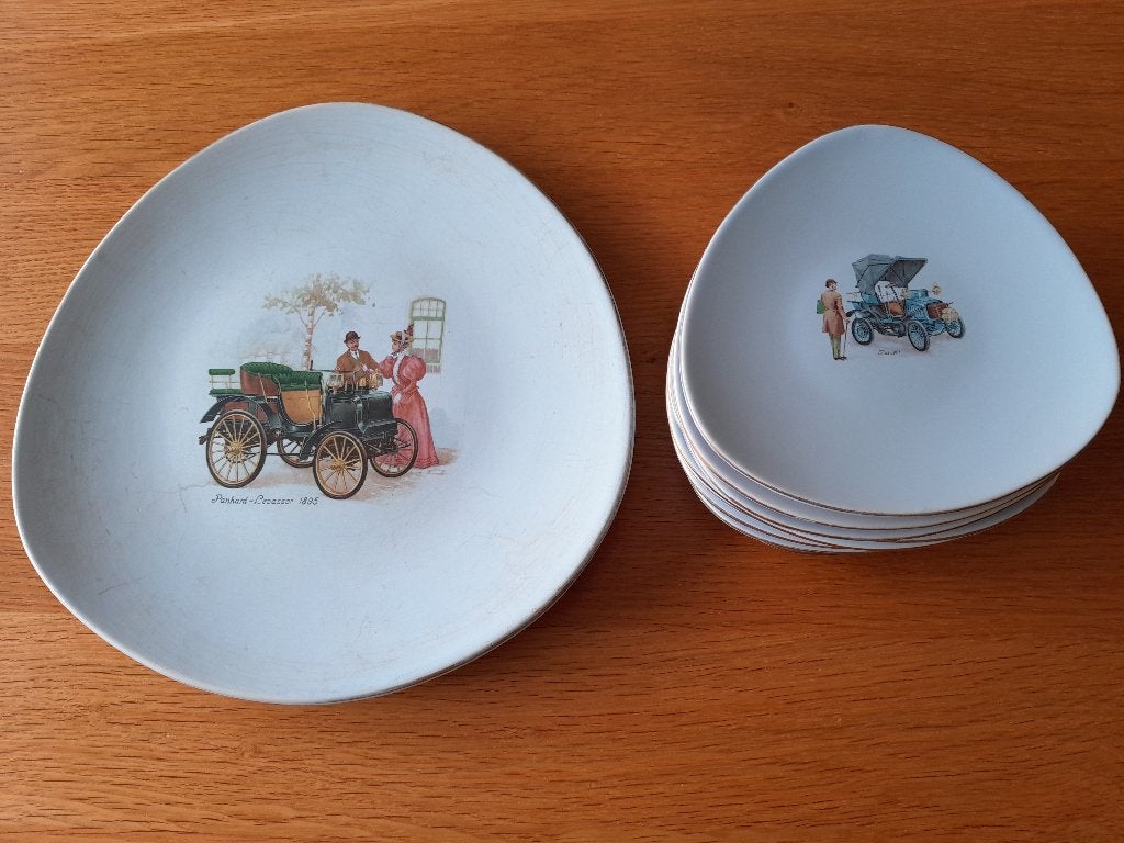 Flora Keramiek Gouda Holland, Gebakstel. London Oldtimers., Ophalen of Verzenden