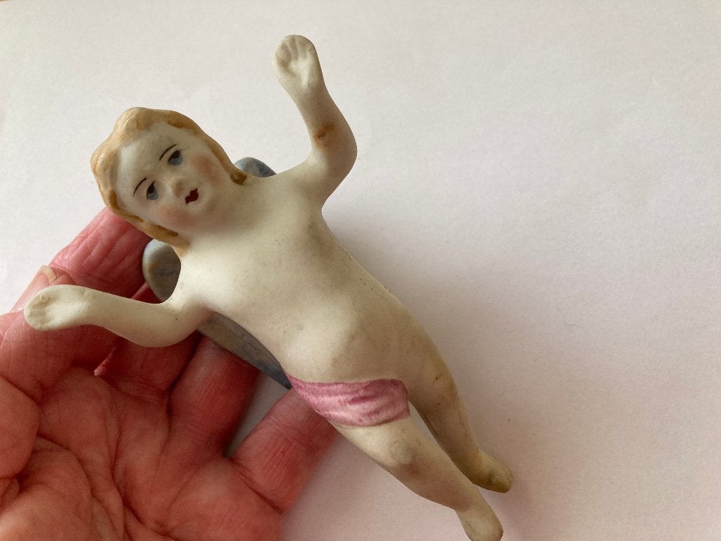 Antiek Frans engeltje handbeschilderd bisque porselein putti, Antiek en Kunst, Ophalen of Verzenden