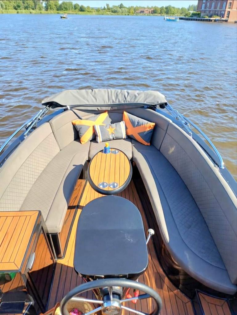Lifestyle 616 Tender Sloep 25pk met koelkast!, Watersport en Boten, Ophalen, Zo goed als nieuw, Buitenboordmotor, Polyester
