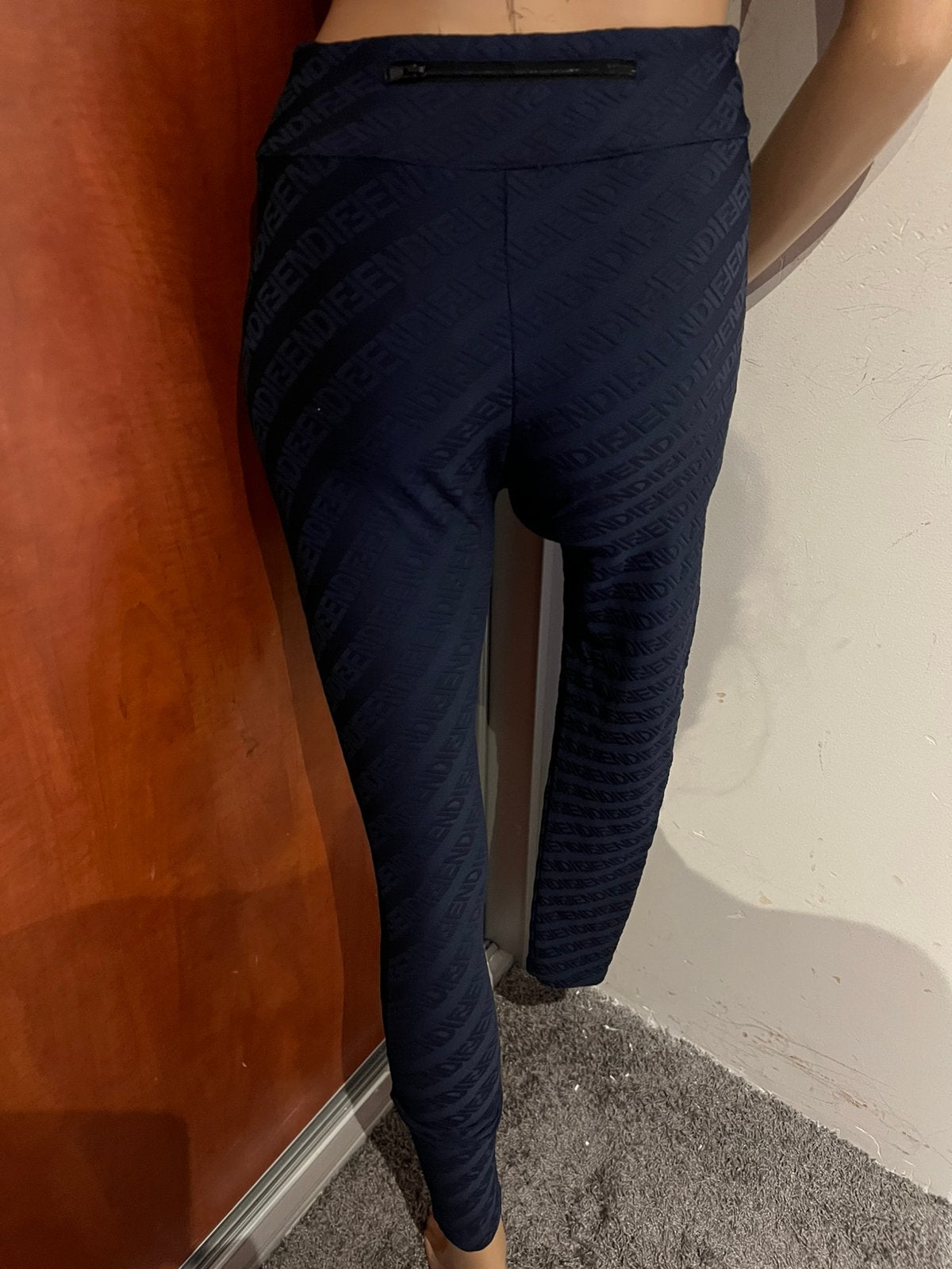 FENDI legging vol logo’s maat xs origineel zgan, Legging, Maat 36/38 (S), Blauw, G