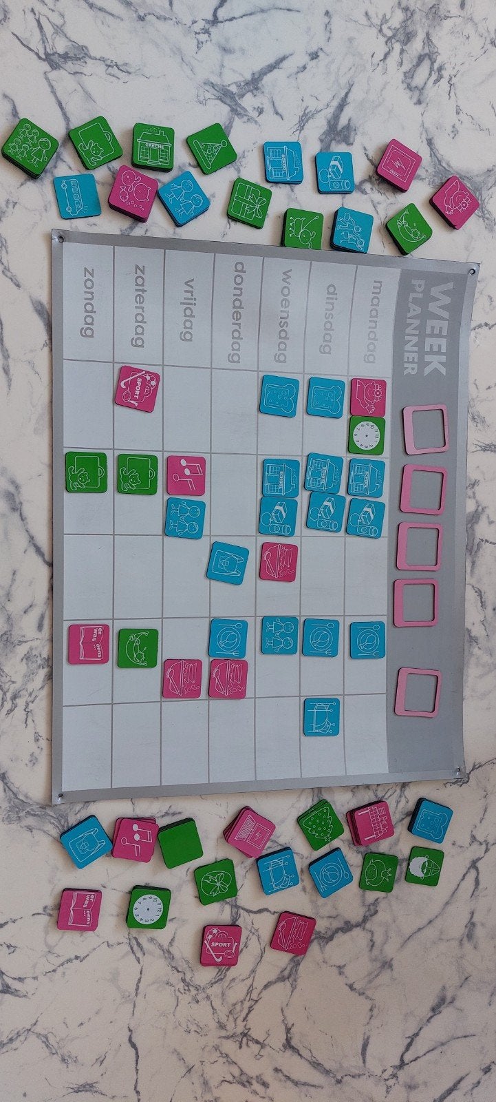 Magnetisch whiteboard met 140 magneten, Ophalen, Gebruikt