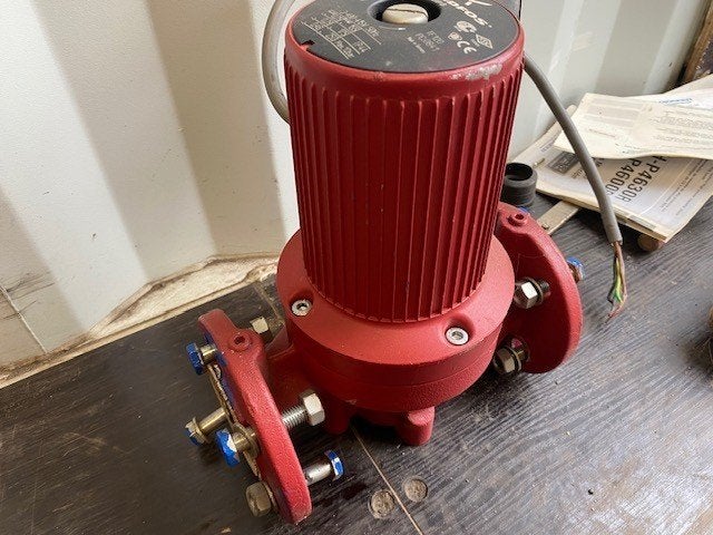 Grundfos elektrische pomp afsluiter, Overige materialen, Overige typen, Minder dan 2 meter, 20 tot 40 mm