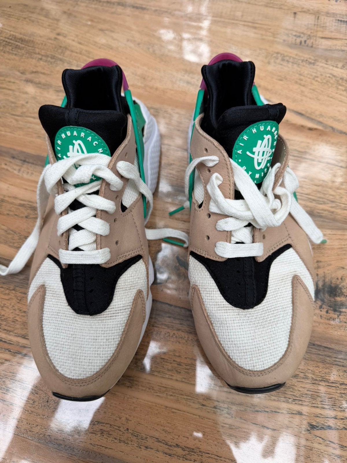 Nike Air sneakers Huarache, Ophalen of Verzenden, Zo goed als nieuw, Sneakers of Gympen