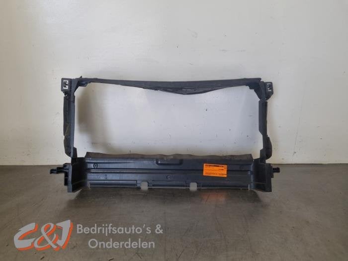 Luchtgeleider van een Renault Trafic, Gebruikt, -, Renault, -