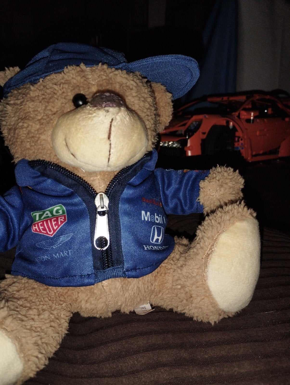 Red Bull teddybeer, Ophalen of Verzenden, Zo goed als nieuw, Stoffen beer, Overige merken