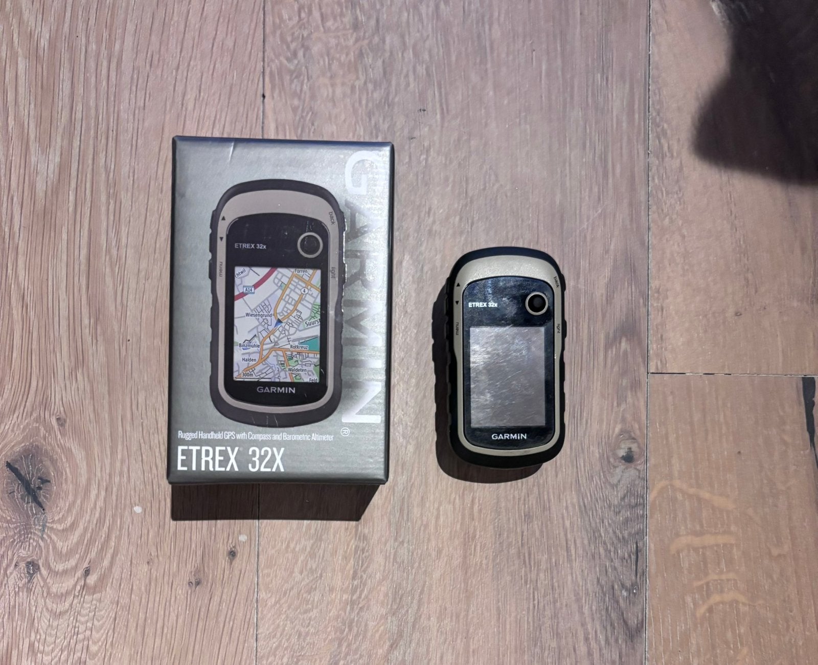 Garmin eTrex 32x GPS-handheld met doos, Ophalen of Verzenden, Gebruikt
