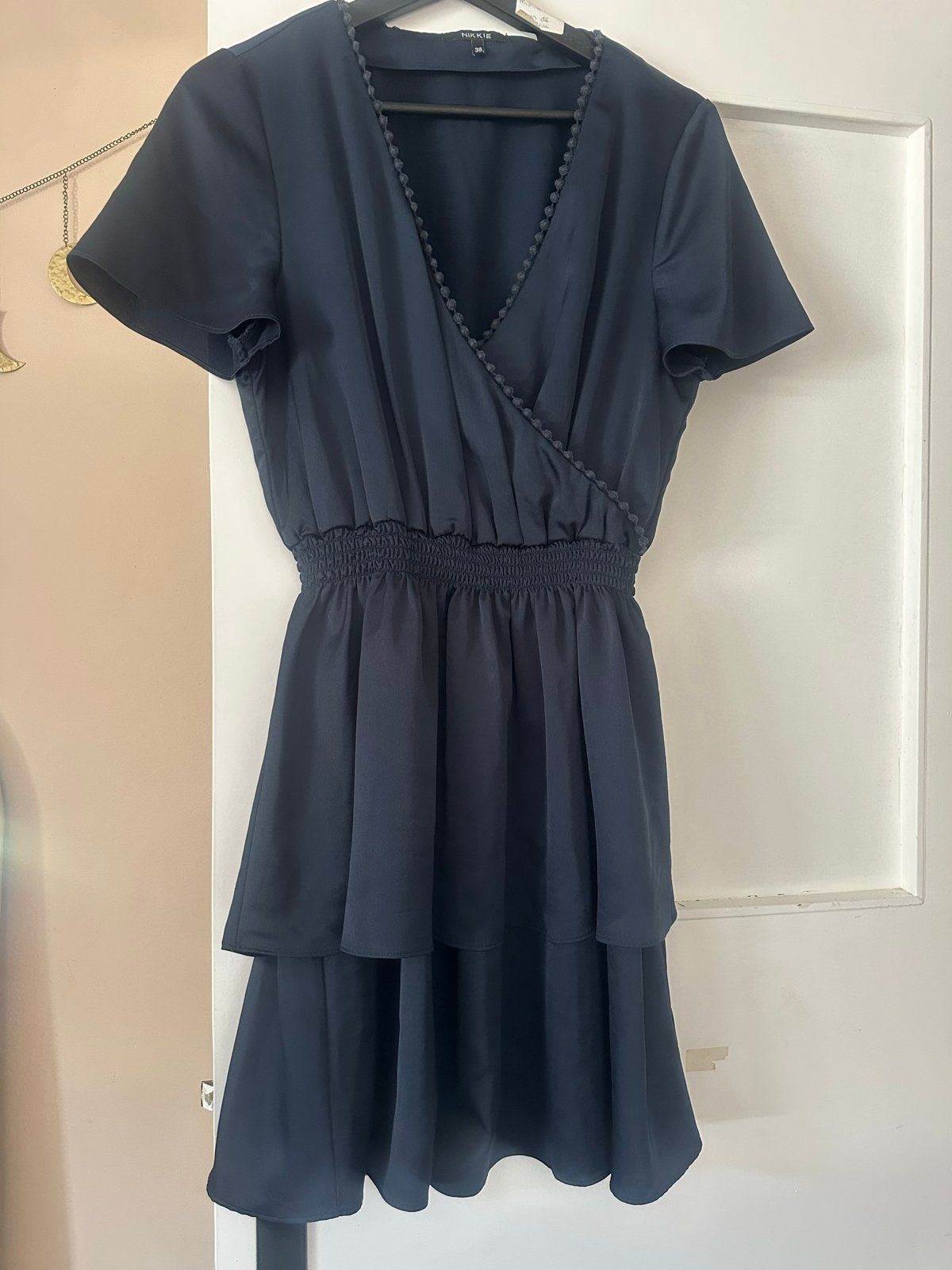Donkerblauw Nikkie jurkje, Kleding | Dames, Ophalen of Verzenden, Zo goed als nieuw, Blauw, Boven de knie