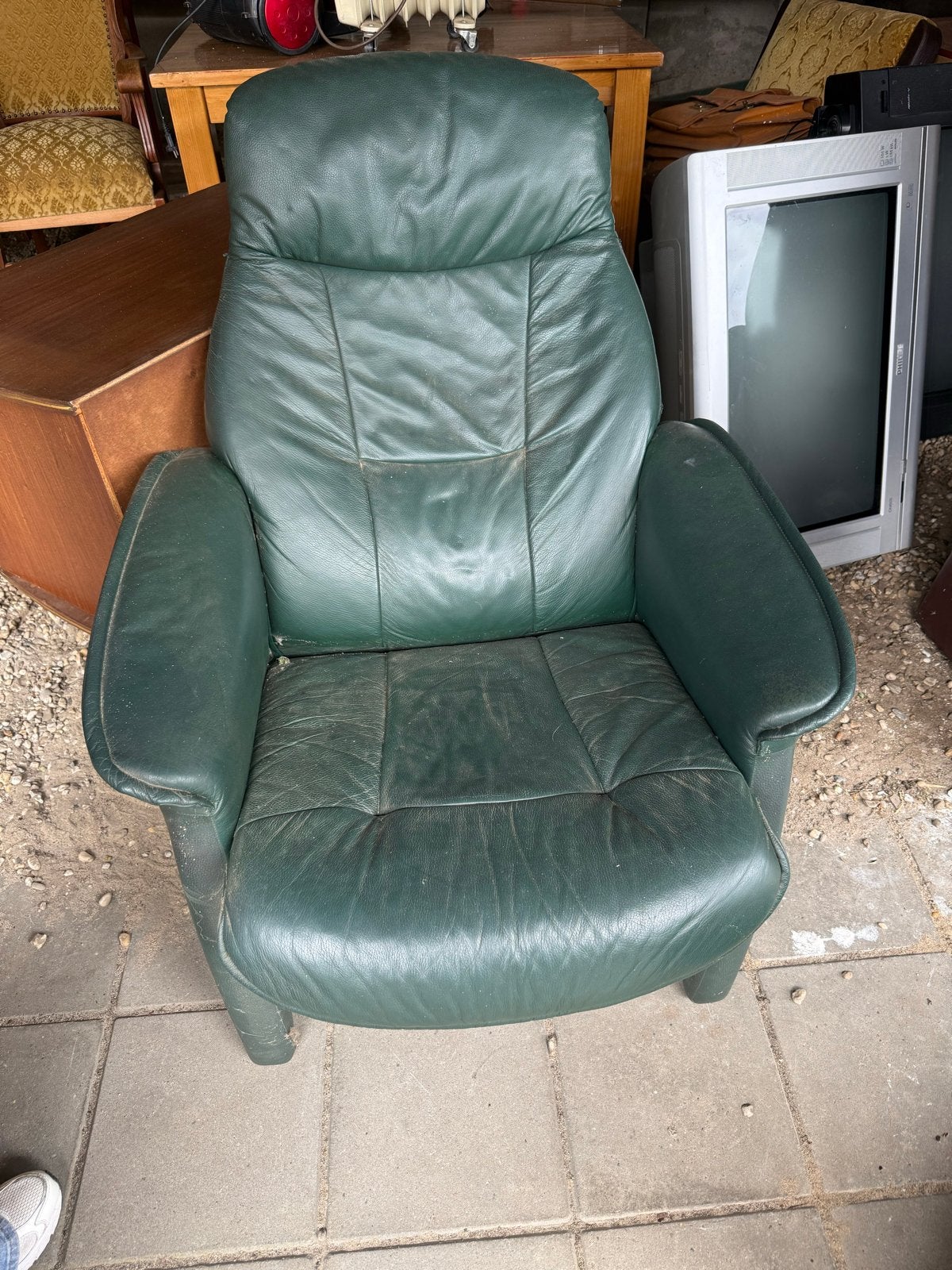 Gratis! Comfortabele leren fauteuils - Groen en Bruin, Huis en Inrichting, Stoelen, Ophalen, Gebruikt, Twee, Overige kleuren